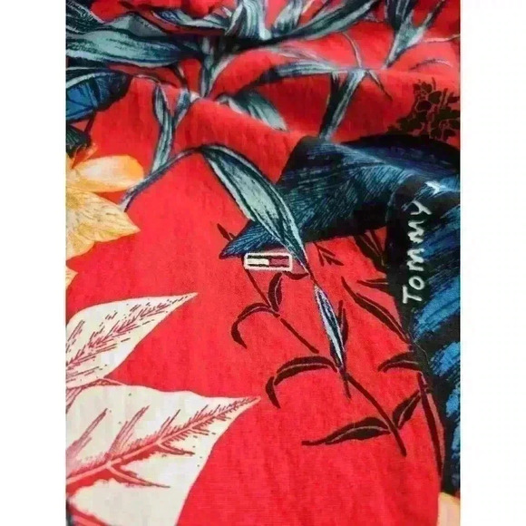 Tommy Hilfiger Classic Fit Stretch Tropical Button Up Hawaiin Shirt Men' Size L - Picture 4 of 11